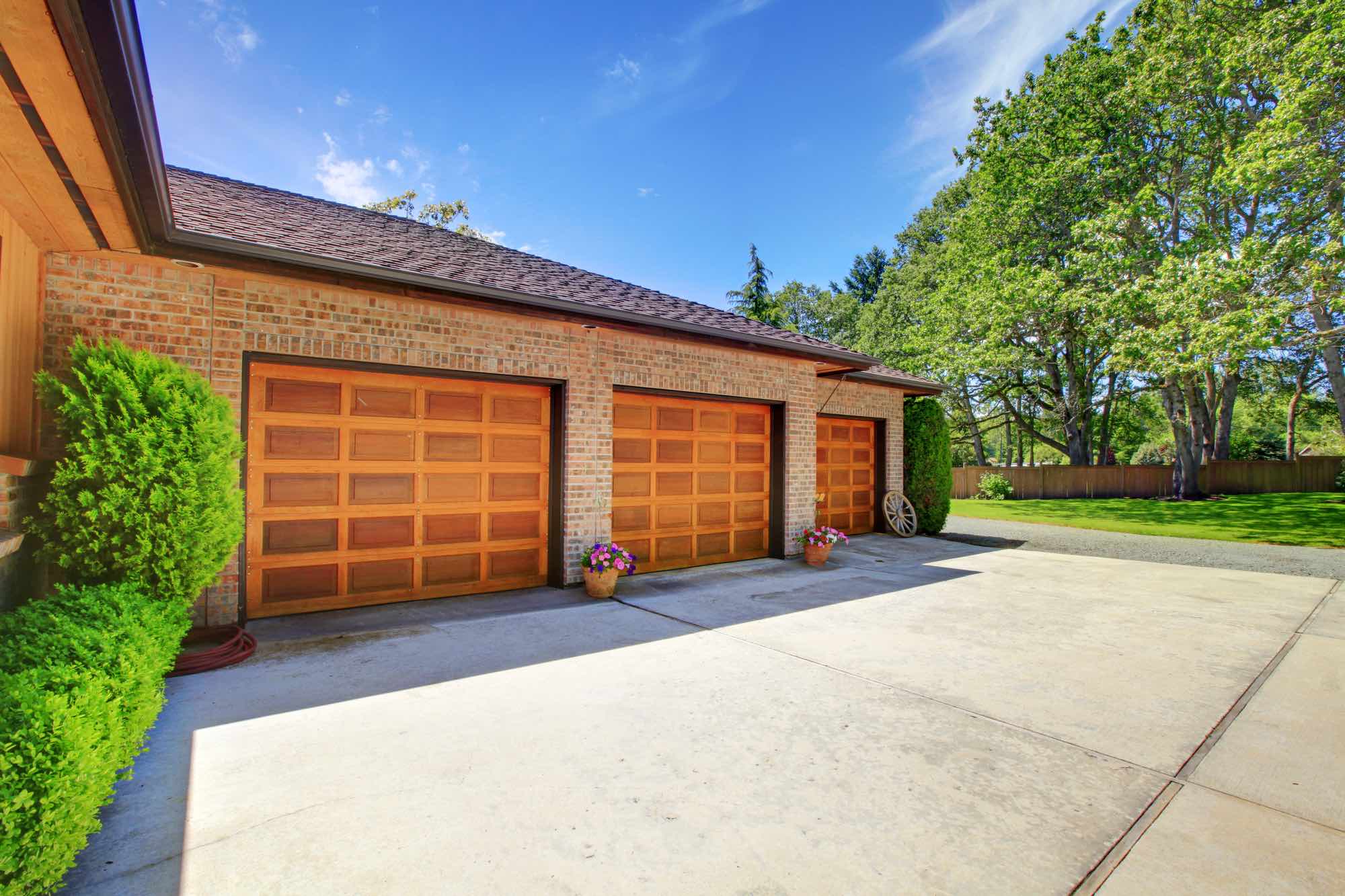 Fix This Garage Door